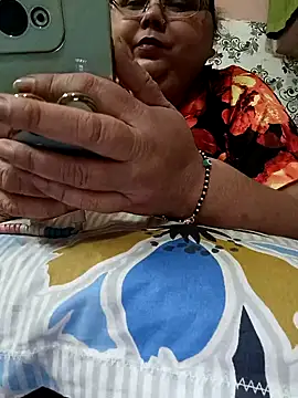 Snapshot of Hotchubby009 chatting on 12/27/24, 07:35 Hotchubby009 online show from 12/27/24, 07:35