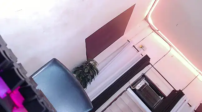 Snapshot of Chubbytransgirl21 chatting on 03/01/25, 04:44 Chubbytransgirl21 online show from 03/01/25, 04:44