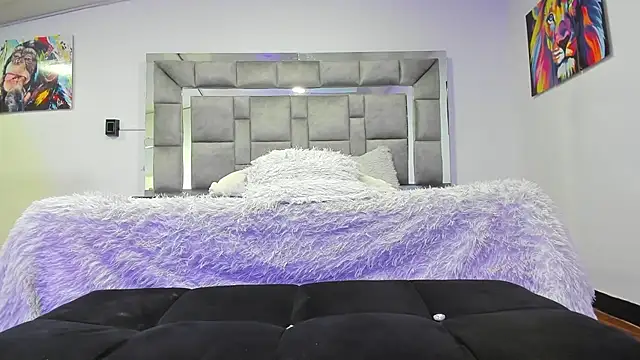 Candy And Andy  online show from 03/26/26, 04:34