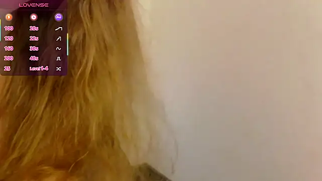 Snapshot of PetersEmily chatting on 05/16/26, 09:13 PetersEmily online show from 05/16/26, 09:13