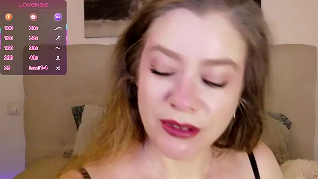 Snapshot of PetersEmily chatting on 05/29/26, 10:41 PetersEmily online show from 05/29/26, 10:41