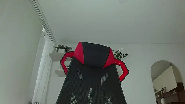 Robyn Miller online show from 09/11/25, 01:44