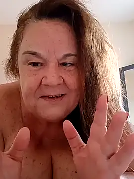 Yaya Mineira online show from 01/22/25, 10:50