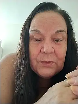 Yaya Mineira online show from 01/19/26, 03:27