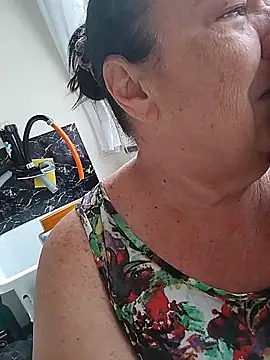 Yaya Mineira online show from 02/26/26, 11:53