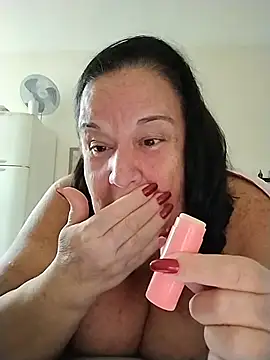 Yaya Mineira online show from 05/21/26, 12:12