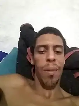 Pauzudosafado2 online show from 12/24/24, 11:06