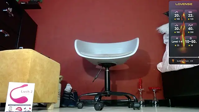 TomLover 12 online show from 02/15/25, 09:48