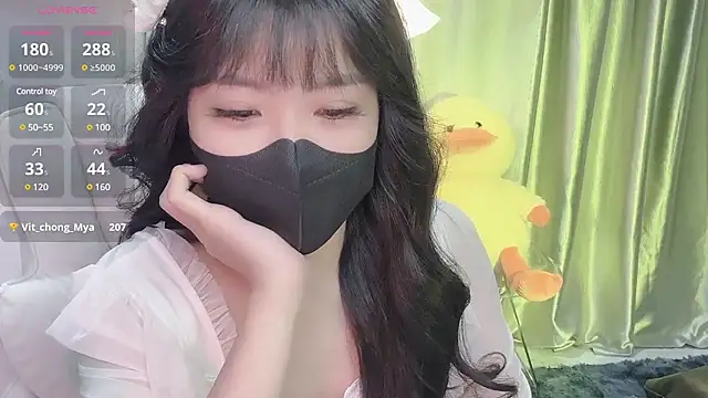 Mya Lee online show from 02/18/25, 04:37