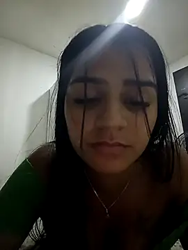 AnnRosse18 online show from 12/12/24, 06:31