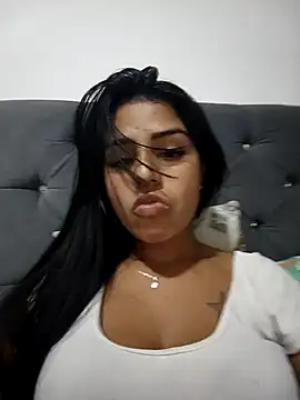 AnnRosse18 online show from 02/06/25, 06:56