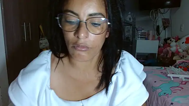 kateleyagrey online show from 12/06/24, 12:12
