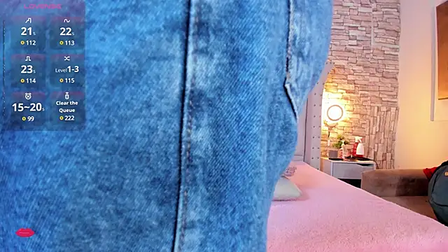 Lucia-sex online show from 03/18/25, 08:04