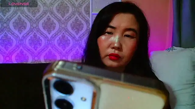 Bet Lu online show from 02/15/25, 06:33