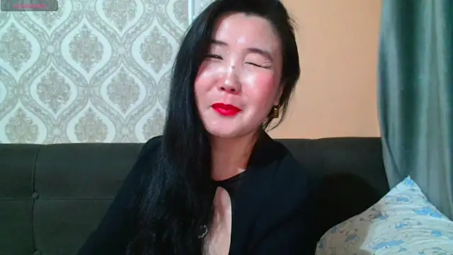 Bet Lu online show from 03/11/25, 12:11