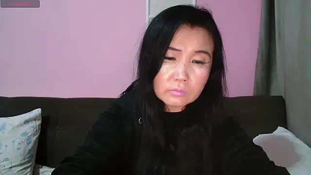 Bet Lu online show from 10/15/25, 08:53