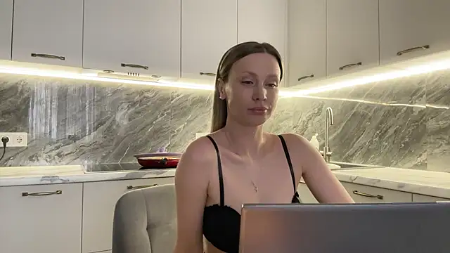 Alice Wonders online show from 02/28/25, 09:15