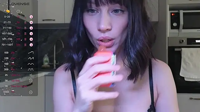 Alice Wonders online show from 11/14/25, 06:45