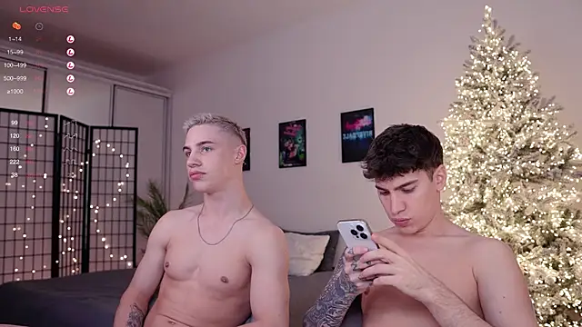 Evan  White  online show from 12/27/24, 04:10