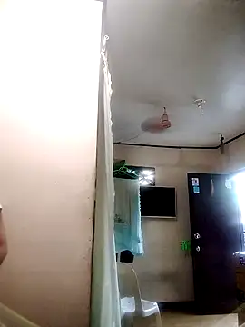 Snapshot of Sofiafuckbabes chatting on 03/05/25, 10:43 Sofiafuckbabes online show from 03/05/25, 10:43