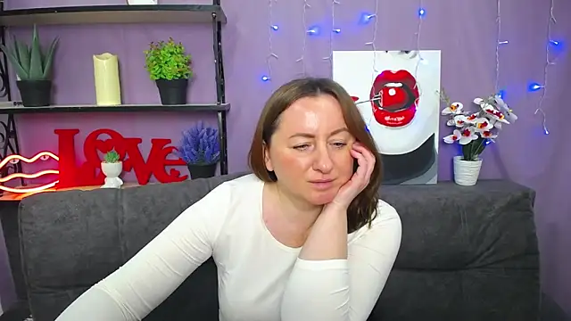 Snapshot of Abby_Taylorr chatting on 03/13/25, 10:15 Abby Taylorr online show from 03/13/25, 10:15