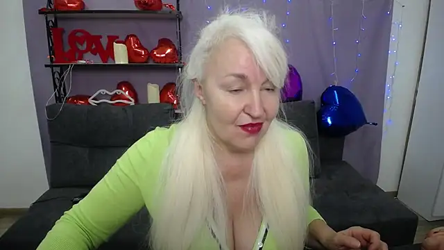 BlondyLeeBest online show from 03/02/25, 10:16
