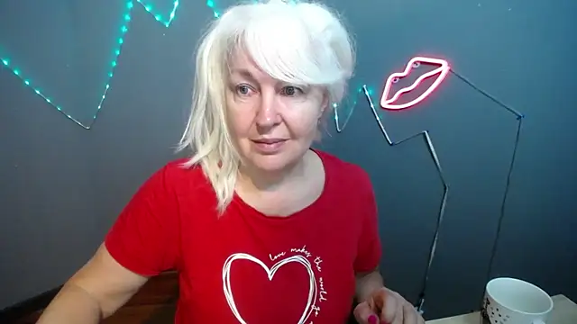 BlondyLeeBest online show from 04/12/26, 06:35