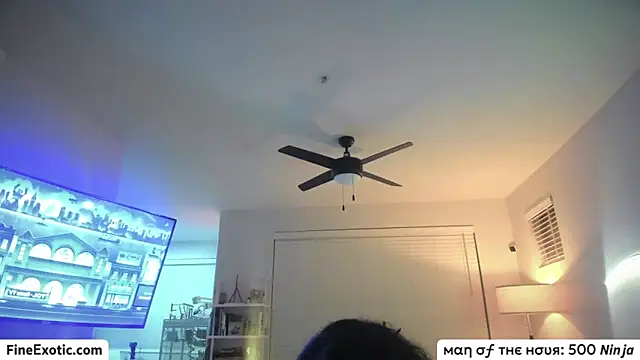 Snapshot of Vesaaa chatting on 02/19/25, 04:34 Vesaaa online show from 02/19/25, 04:34