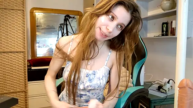 Miaelis online show from 04/24/26, 04:09