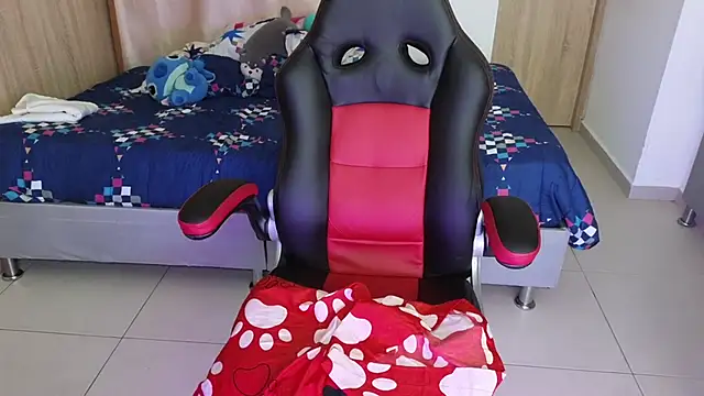  anastasia online show from 03/08/25, 12:11