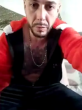 LoGaNfree88 online show from 12/15/24, 04:04