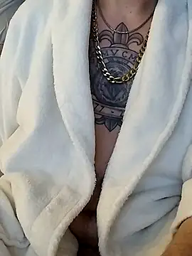 LoGaNfree88 online show from 11/16/25, 11:54