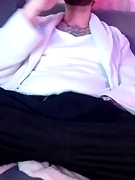 LoGaNfree88 online show from 02/03/26, 02:10