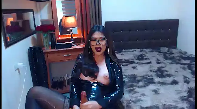 EXTREMELYDOM online show from 01/21/25, 01:43