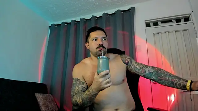 Snapshot of Pierre_Vidal chatting on 10/23/25, 12:54 Pierre Vidal online show from 10/23/25, 12:54