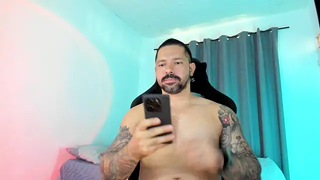 Pierre Vidal online show from 04/18/26, 05:06