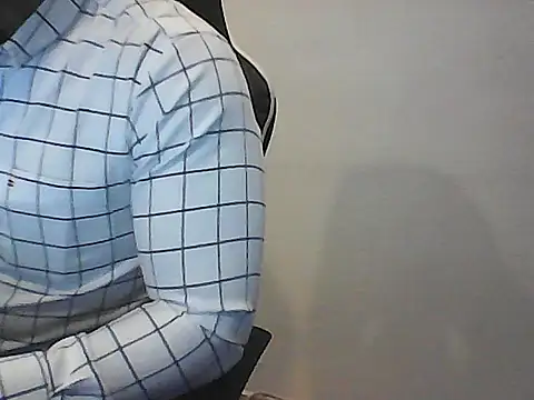 Kalel17073 online show from 06/24/26, 03:44