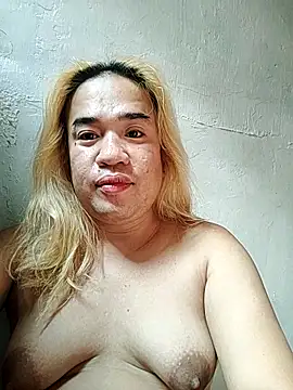 Snapshot of Bigdirtynipples chatting on 11/13/25, 01:48 Bigdirtynipples online show from 11/13/25, 01:48