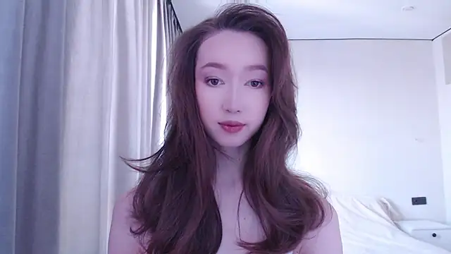  luna 022 online show from 12/23/24, 05:49