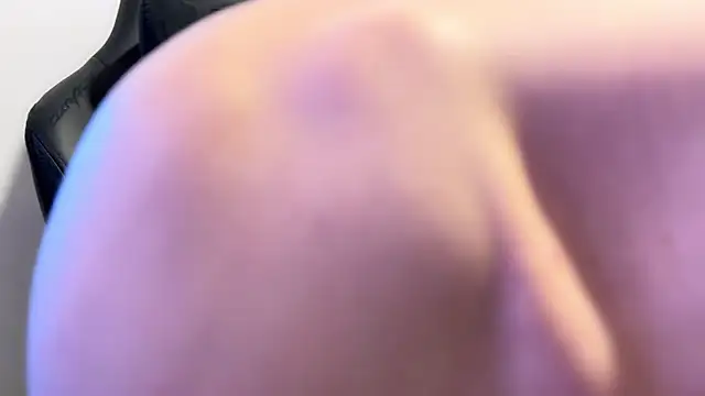 SasukeUhchiaa online show from 02/19/25, 01:40