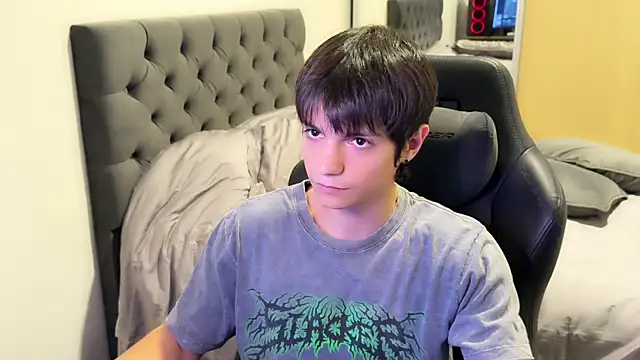 SasukeUhchiaa online show from 02/25/25, 06:14