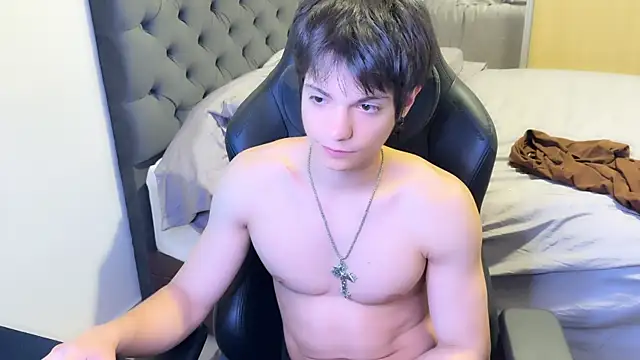 SasukeUhchiaa online show from 03/02/25, 11:31