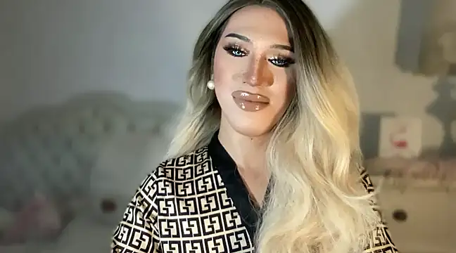 Ts glamxxxx online show from 03/22/25, 02:37