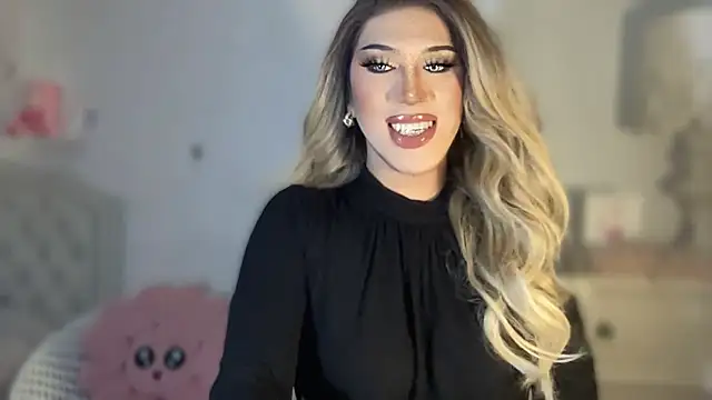 Ts glamxxxx online show from 10/13/25, 01:27