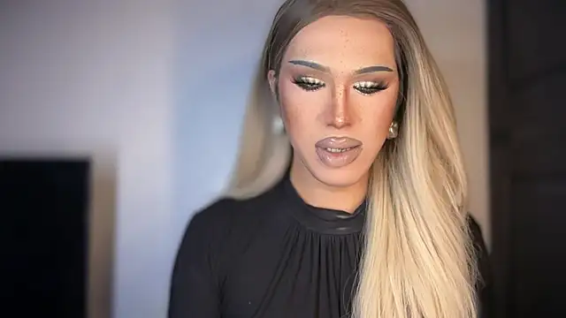 Ts glamxxxx online show from 01/18/26, 02:04