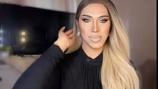 Ts glamxxxx online show from 03/12/26, 12:39