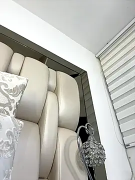 ALISSON FOXXX1 online show from 11/04/25, 08:19