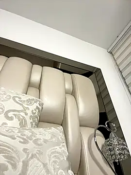 ALISSON FOXXX1 online show from 11/28/25, 10:56