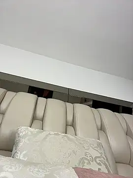 ALISSON FOXXX1 online show from 04/07/26, 10:53