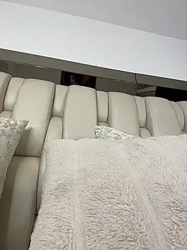 ALISSON FOXXX1 online show from 04/13/26, 09:53